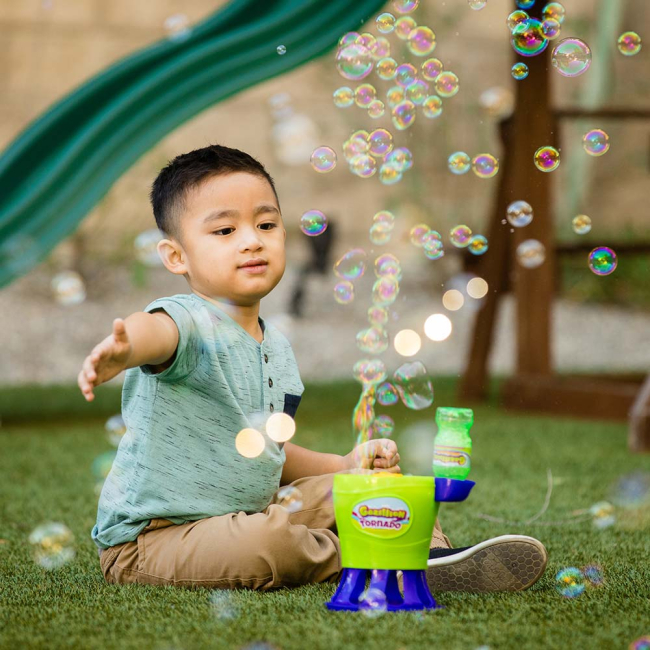 Мильні бульбашки - Набір Gazillion Bubbles генератор мильних бульбашок Торнадо і розчин 118 мл (GZ36365)#4