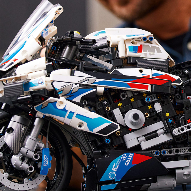 Конструктори LEGO - Конструктор LEGO Technic BMW M 1000 RR (42130)#4