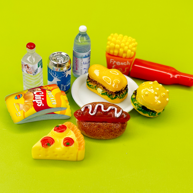 Аксесуари для фігурок - Ігровий набір Mini World Пікнік (2305003)#3