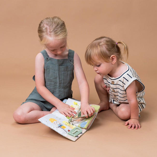 Розвивальні іграшки - Розвивальна книжка Taf Toys Бізібук зайченятка (13355)#5