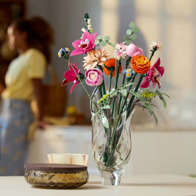 Конструктори LEGO - Конструктор LEGO Botanicals Милий рожевий букет квітів (10342)#6