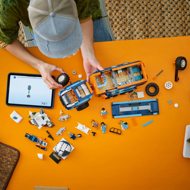 Конструктори LEGO - Конструктор LEGO City Арктична дослідницька вантажівка з науковою лабораторією (60471)#4