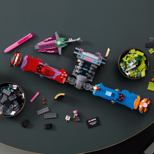 Конструктори LEGO - Конструктор LEGO Fortnite Mecha Team Leader (77078)#4